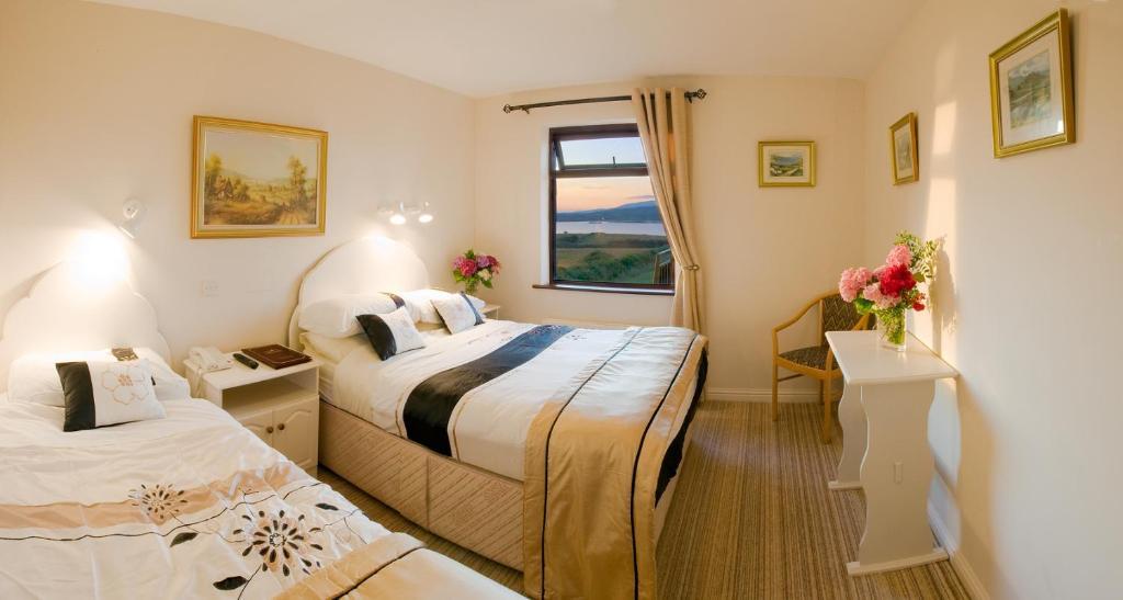 Lakelands Farm House Hotel Waterville Bilik gambar
